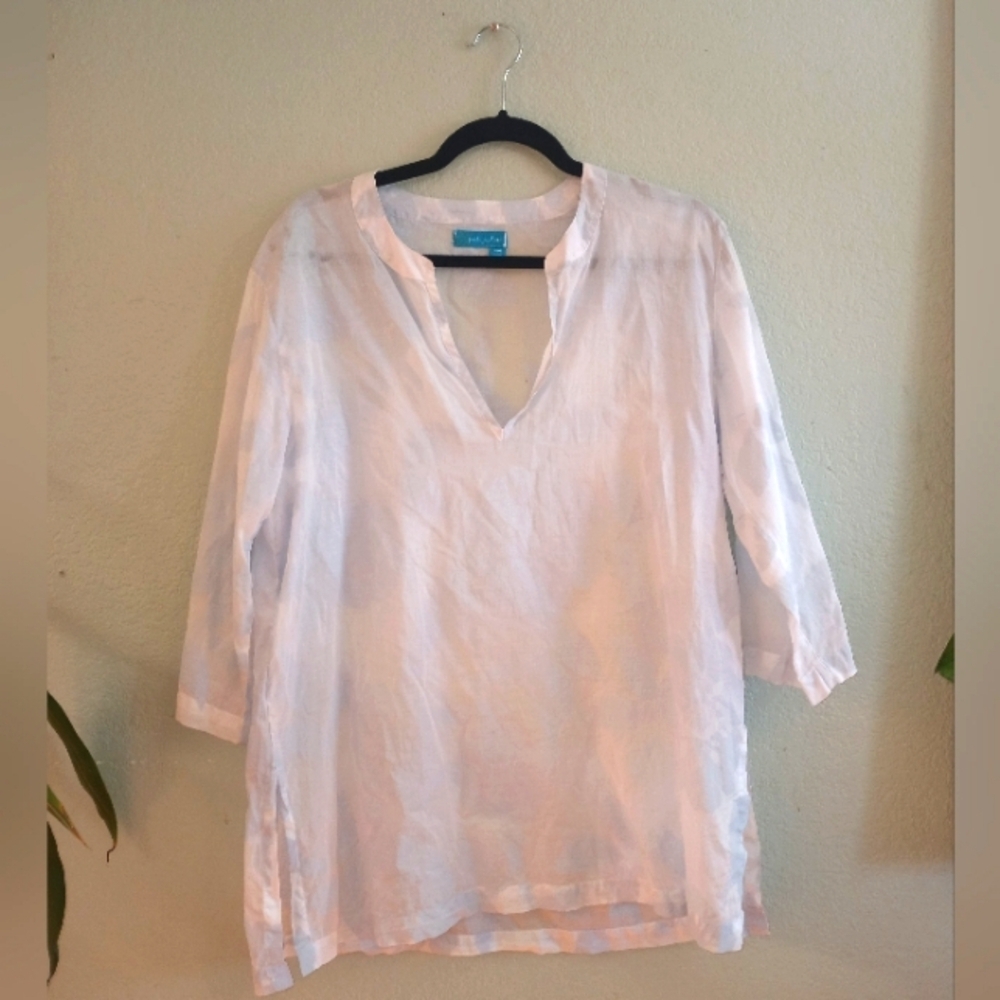 Fresh Produce Sheer Ice Blue Floral Lightweight Split Hem V Neck Coastal…